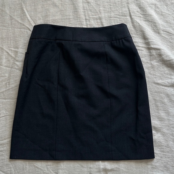 henri bendel Dresses & Skirts - Vintage Black Wool Straight Skirt Henri Bendel Size 4